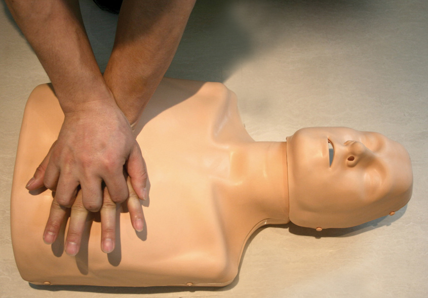 ���{(di��o)ʽ�����c��ͯ�ķΏ��Kģ�M�ˣ������ͣ�